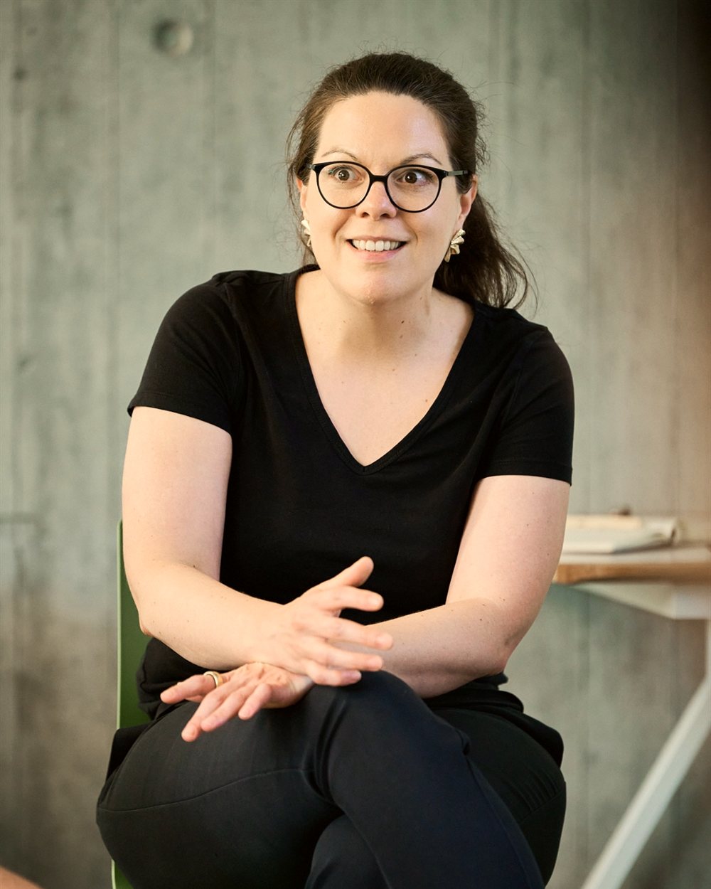 Portrait of Prof. Dr. Sabrina Schell